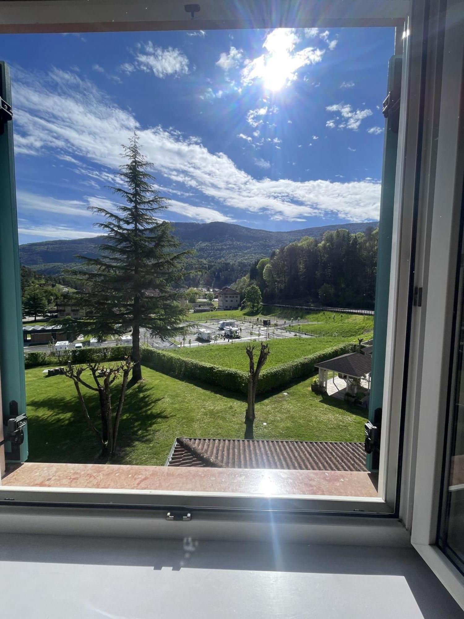 Hotel Bel Sit Comano Terme Eksteriør billede