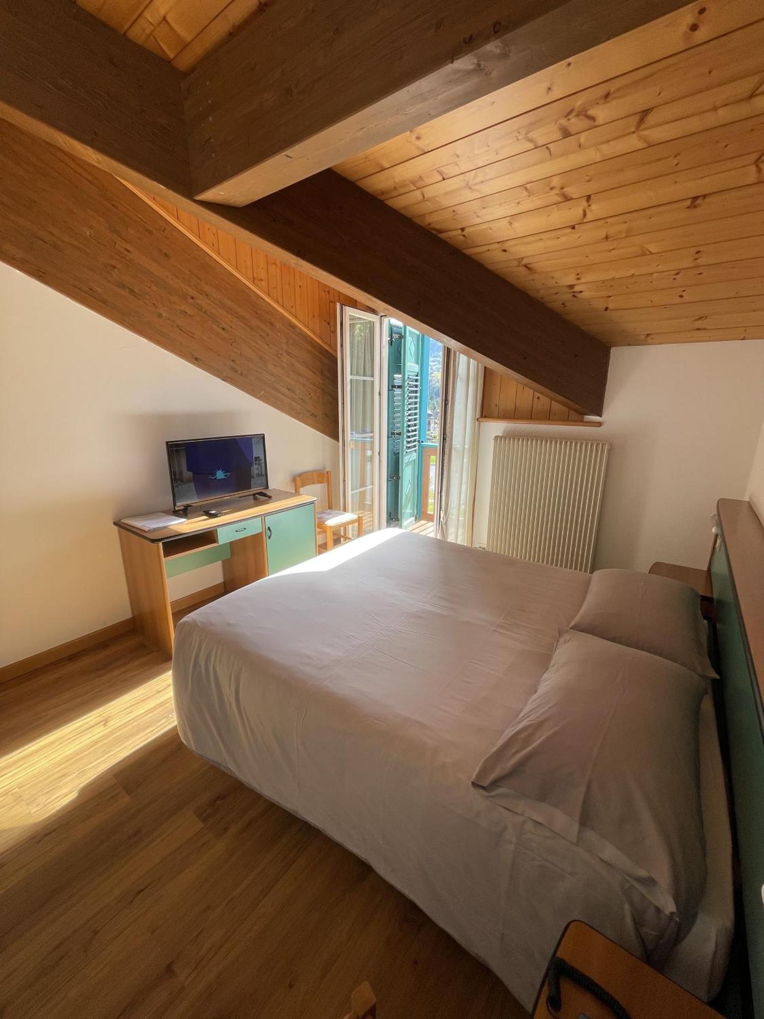 Hotel Bel Sit Comano Terme Eksteriør billede